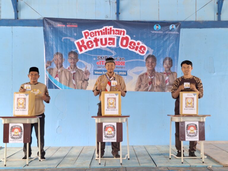SMP Qur’an elTAHFIDH Gelar Debat dan Pemilihan Ketua OSIS 2025/2026 CILEUNGSI